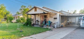 1105 S Doris Ave, Monahans, TX 79756