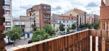 Alquiler de Piso en calle de José Zorrilla, 42