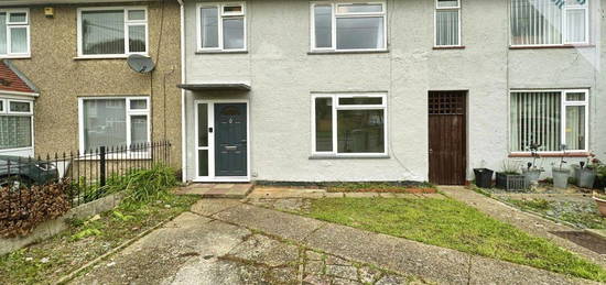 Terraced house to rent in Furfield Close, Maidstone ME15