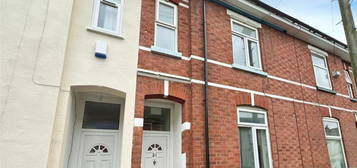 4 bedroom terraced house to rent