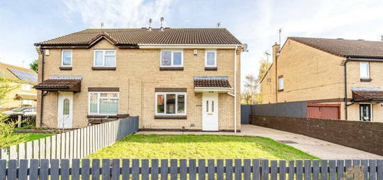 3 bedroom semi-detached house