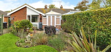 2 bedroom semi-detached bungalow for sale