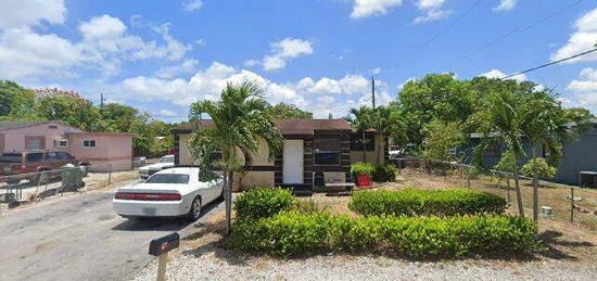 2344 NW 15th Ct, Fort Lauderdale, FL 33311