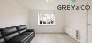 1 bedroom ground floor flat for sale