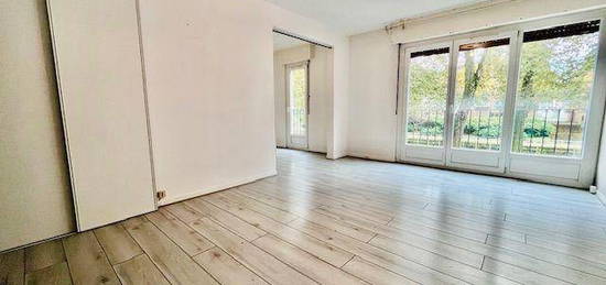 Location appartement 3 pièces 74 m²