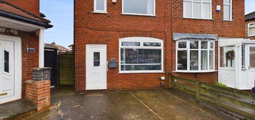 2 bedroom semi-detached house for sale