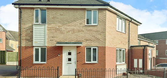 Studio for sale in Onyx Crescent, Leicester LE4