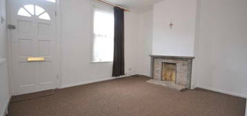 2 bedroom terraced house