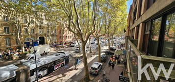 Toulouse Saint Sernin T4 avec ascenseur, possibilité parking, c