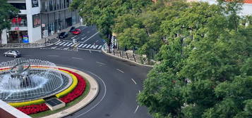 Arrendamento de  Moradia em banda  na avenida Arriaga, 75