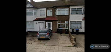 3 bedroom terraced house