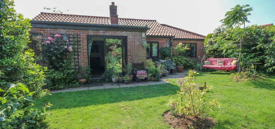 3 bedroom detached bungalow