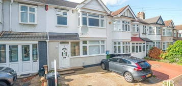 3 bedroom terraced house to rent