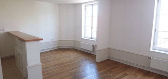 Location appartement 2 pièces 45 m²