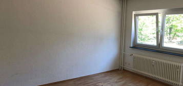 Neuwertige 1-Raum-Wohnung mit Einbauküche in Berlin