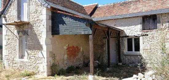 Lots Maisons anciennes beau projet à terminer à 20 minutes de chambray les Tours