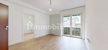 Bilocale 41 m², Centrale, Milano