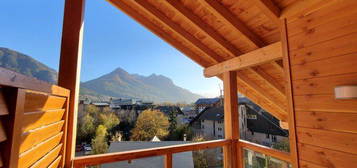 New T4 luxe type chalet briancon face prorel pied des pistes vue splendide Sud et ouest triple expo sans vis a vis dernier étage volumes somptueux