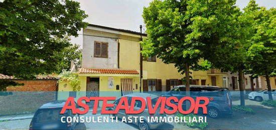 Casa indipendente all'asta in viale Forlanini, 30