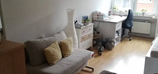 Schöne 2,5 Zimmer Wohnung mit Balkon in Essen-Holsterhausen