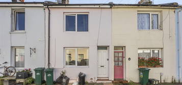 Terraced house to rent in Scotland Street, Brighton BN2