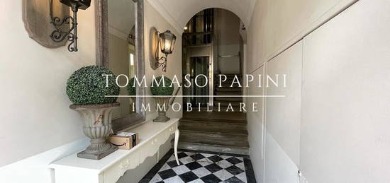 Trilocale Borgo Ognissanti 159, Borgo Ognissanti - Il Prato, Firenze