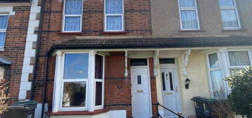 2 bedroom terraced house