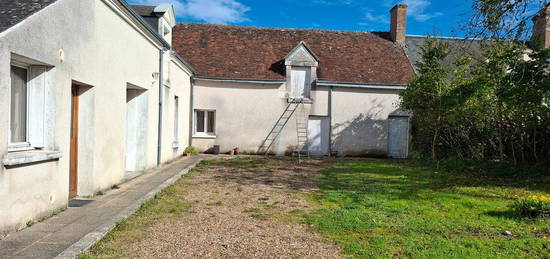 Maison ancienne Chaumont sur Loire