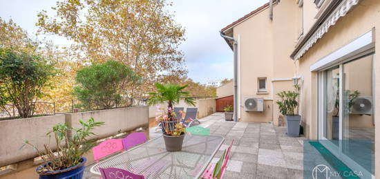 Appartement  à vendre, 4 pièces, 3 chambres, 120 m²