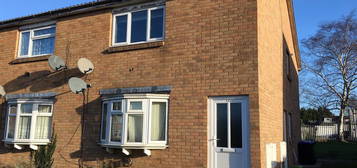 Flat to rent in Obelisk Rise, Kingsthorpe, Northampton NN2