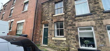 2 bedroom terraced house