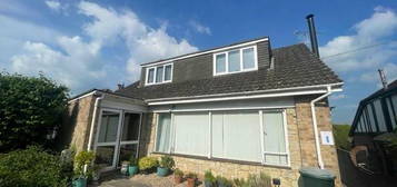 1 bedroom detached house