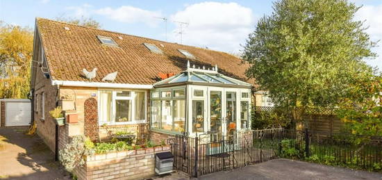 4 bedroom semi-detached bungalow for sale