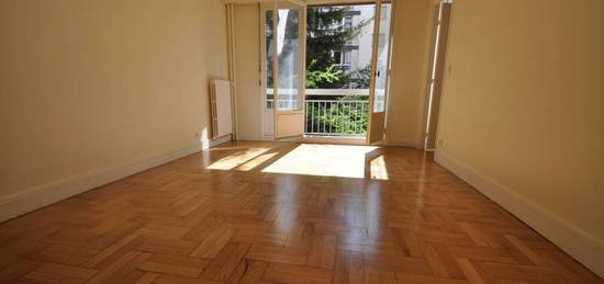 Location appartement 2 pièces 43 m²