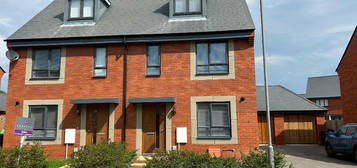 3 bedroom semi-detached house