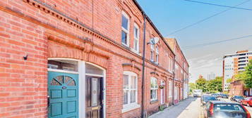 3 bedroom terraced house