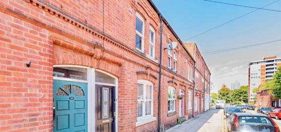 3 bedroom terraced house