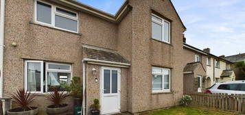 3 bed semi-detached house for sale