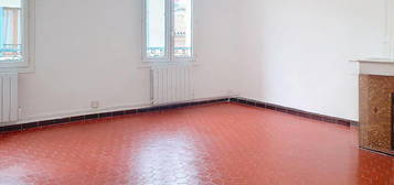 Location appartement 4 pièces 79 m²