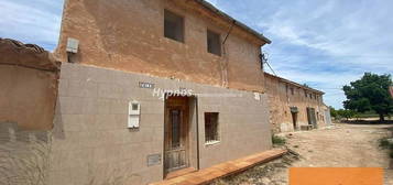 Chalet en calle Portillo de la Glorieta en Jumilla