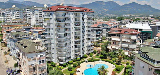 ALANYA DA DEVLET HASTANESİNE YAKIN HAVUZLU SİTE İÇİNDE