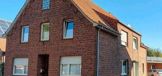 Haus in Hoetmar / Warendorf zu verkaufen 2 Wohnungen