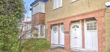 Maisonette for sale in North View, Pinner HA5