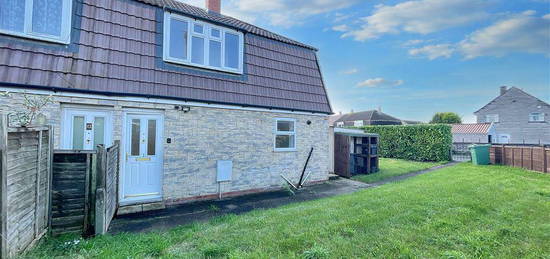 2 bedroom semi-detached house for sale