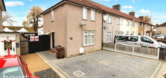 3 bedroom end of terrace house for sale