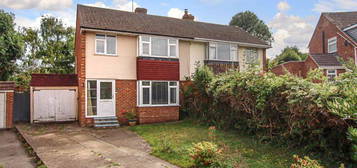 3 bed semi-detached house for sale