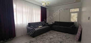 HUZUREVLERİ CAMİ KÖŞESİNDE 3+1 SATILIK DAİRE