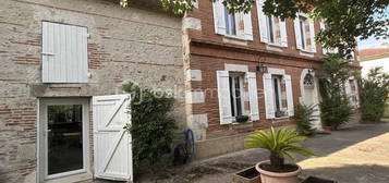 MAGNIFIQUE MAISON EN PIERRES - PISCINE - DÉPENDANCE - GARAGE