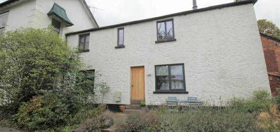 2 bedroom semi-detached house