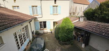 Maison 1 étage  à vendre, 7 pièces, 4 chambres, 170 m²